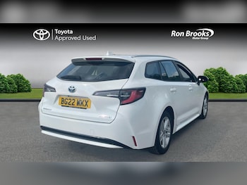 Used Toyota Corolla 2022 for sale - 76327207: Photo 2