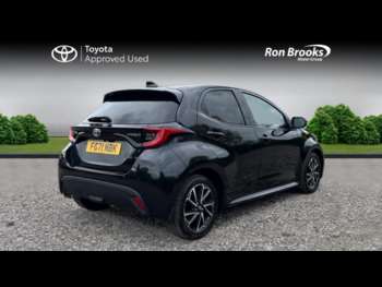 Used Toyota Yaris 2021 for sale - 74564417: Photo