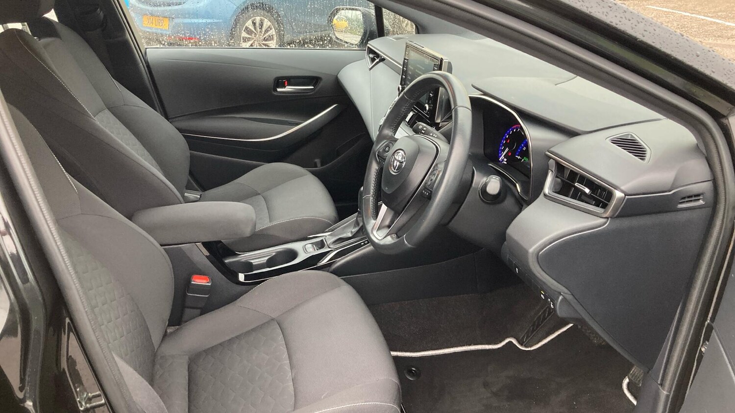 Used Toyota Corolla for sale - 78157664: Photo 11