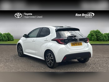 Used Toyota Yaris 2023 for sale - 78829935: Photo