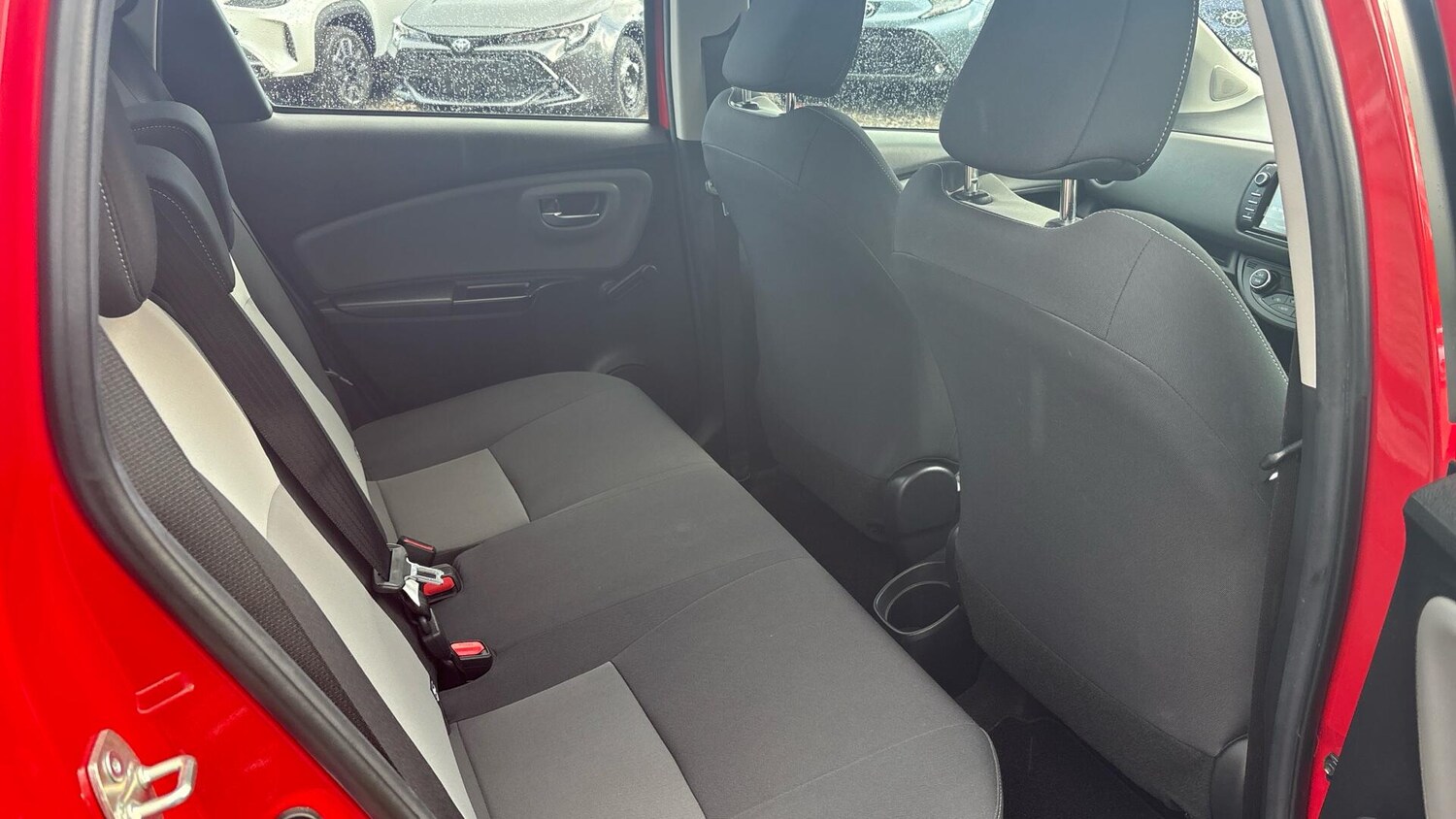 Used Toyota Yaris 2019 for sale - 76318074: Photo 12