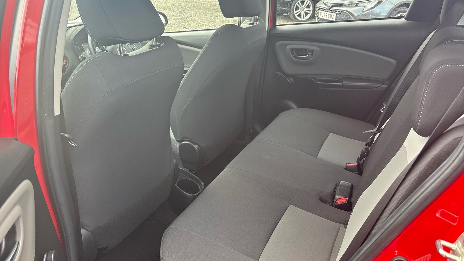 Used Toyota Yaris 2019 for sale - 76318074: Photo 13