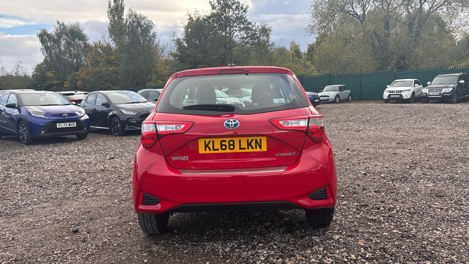 Used Toyota Yaris 2019 for sale - 76318074: Photo 19
