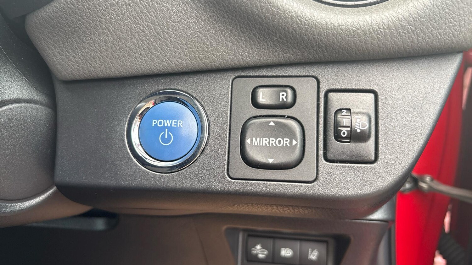 Used Toyota Yaris 2019 for sale - 76318074: Photo 25