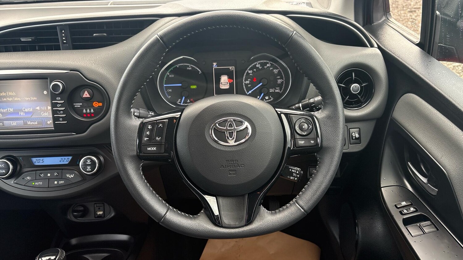 Used Toyota Yaris 2019 for sale - 76318074: Photo 6