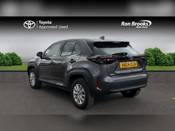 Used Toyota Yaris Cross 2024 for sale - 79677471: Photo