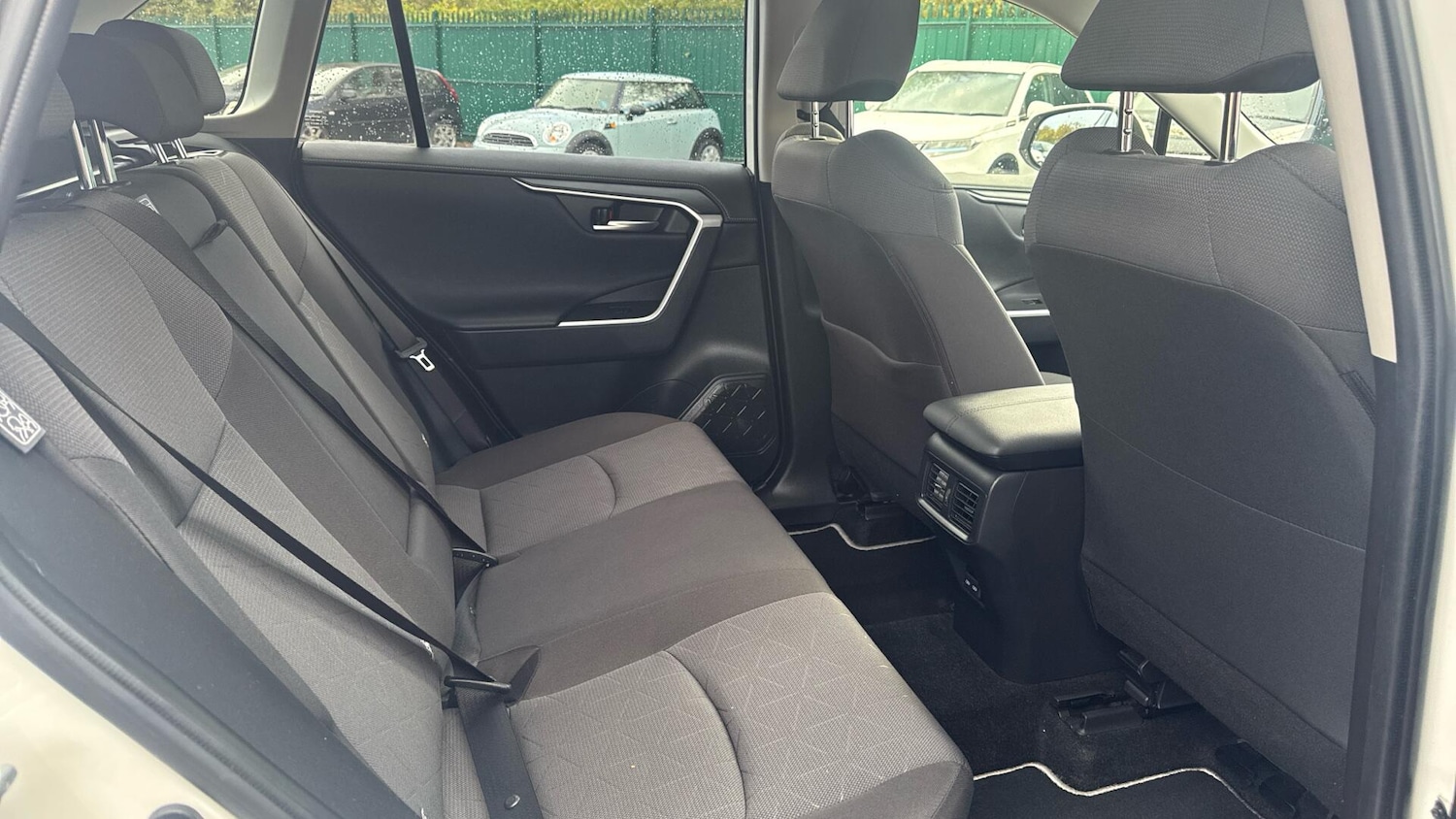 Used Toyota RAV4 2022 for sale - 76317724: Photo 12