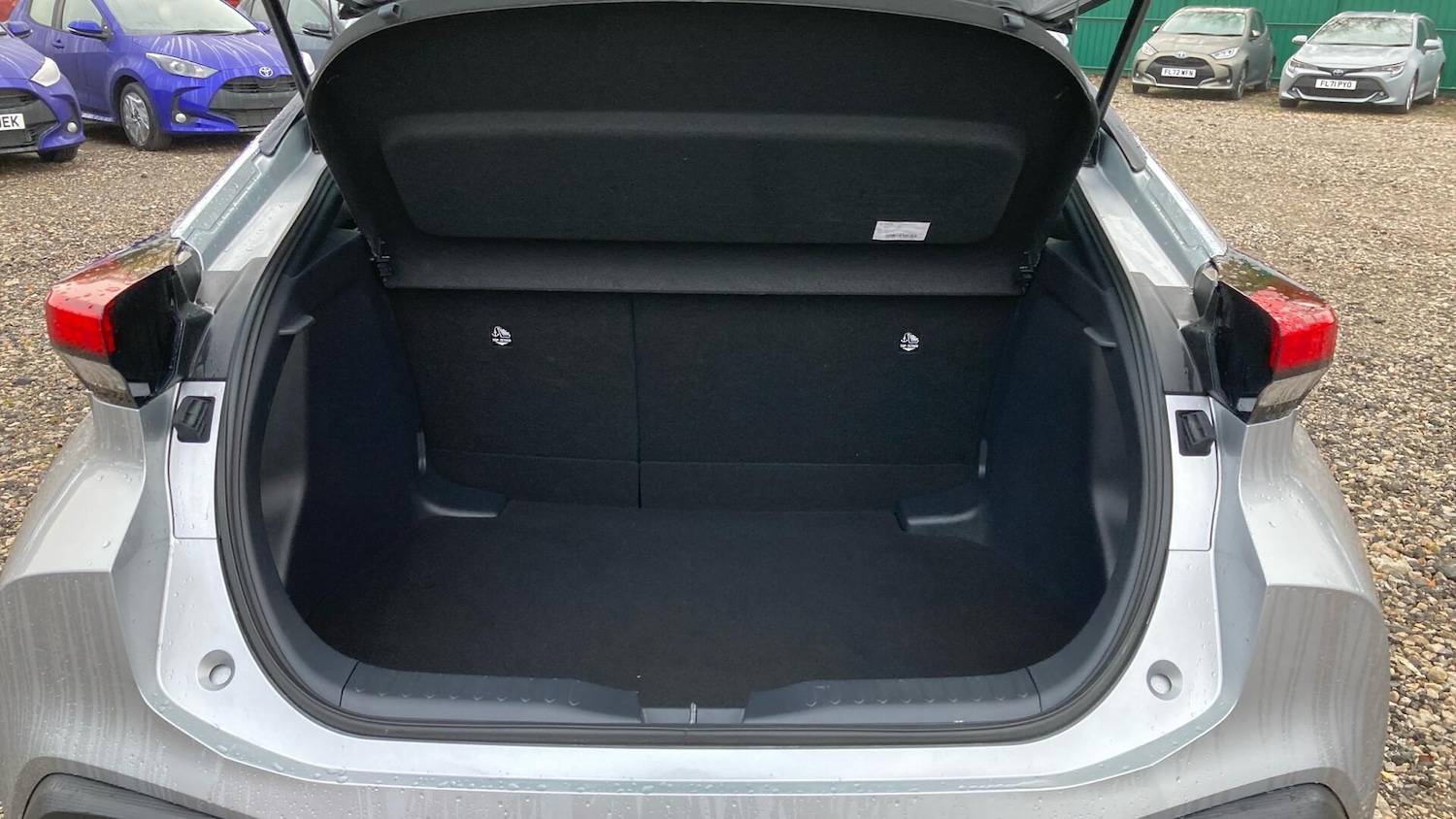 Used Toyota C-HR 2024 for sale - 76781547: Photo 14