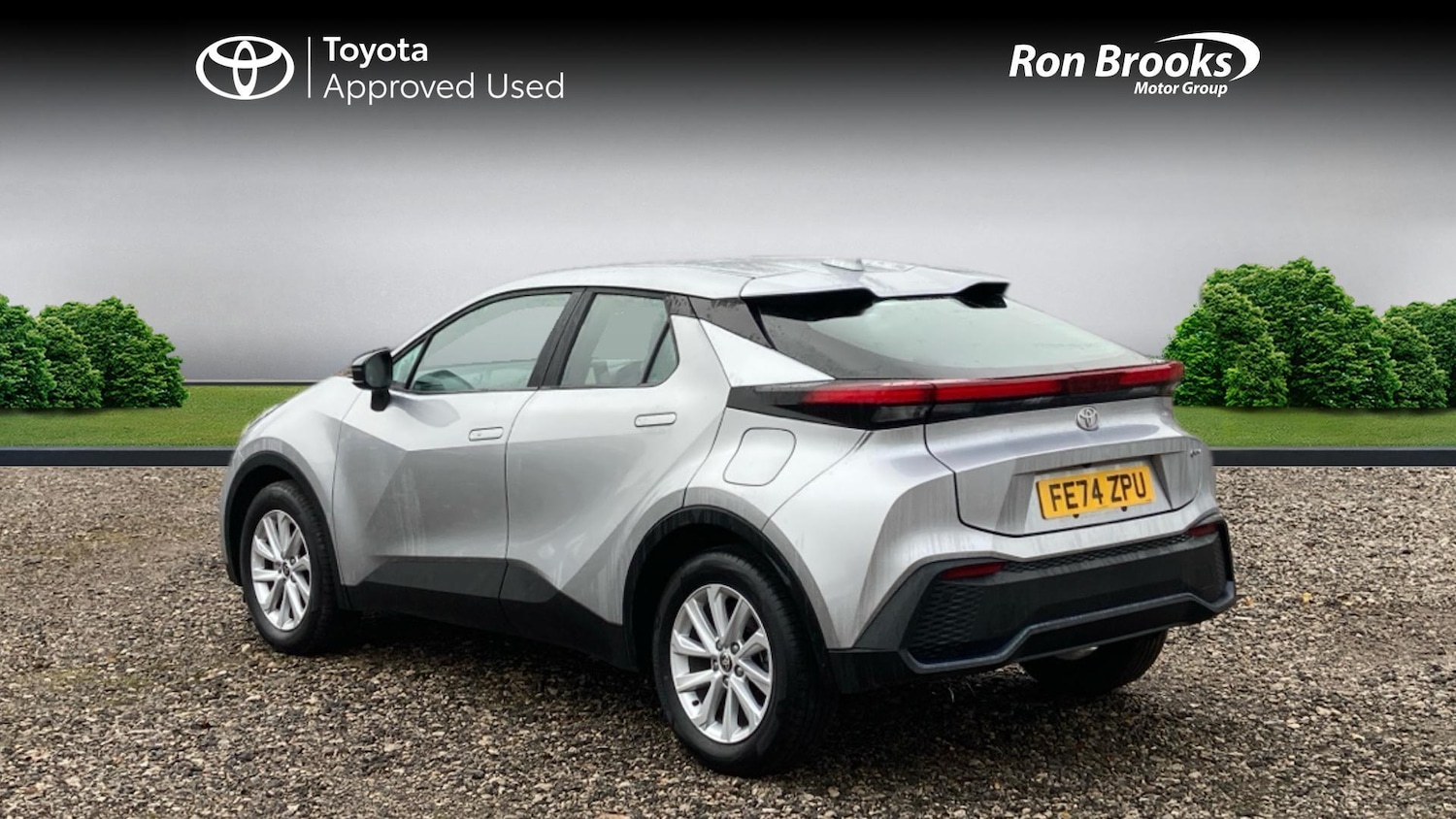 Used Toyota C-HR 2024 for sale - 76781547: Photo 4