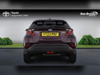 Used Toyota C-HR 2023 for sale - 78319093: Photo