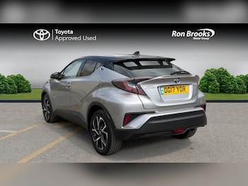 Used Toyota C-HR 2017 for sale - 79291941: Photo