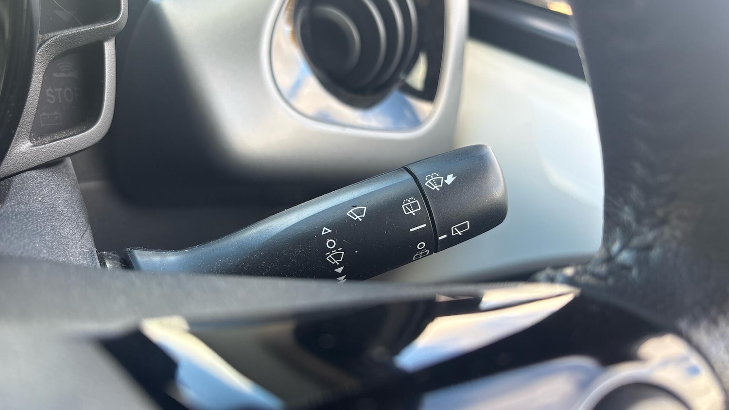 Used Toyota AYGO 2022 for sale - 76521541: Photo 23