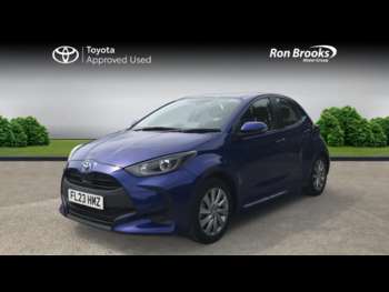 Used Toyota Yaris 2023 for sale - 75031324: Photo