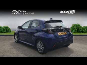 Used Toyota Yaris 2023 for sale - 75031324: Photo