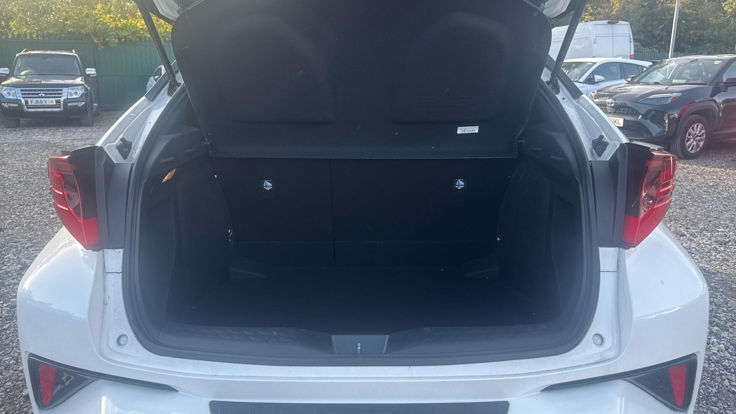 Used Toyota C-HR 2023 for sale - 76179699: Photo 14