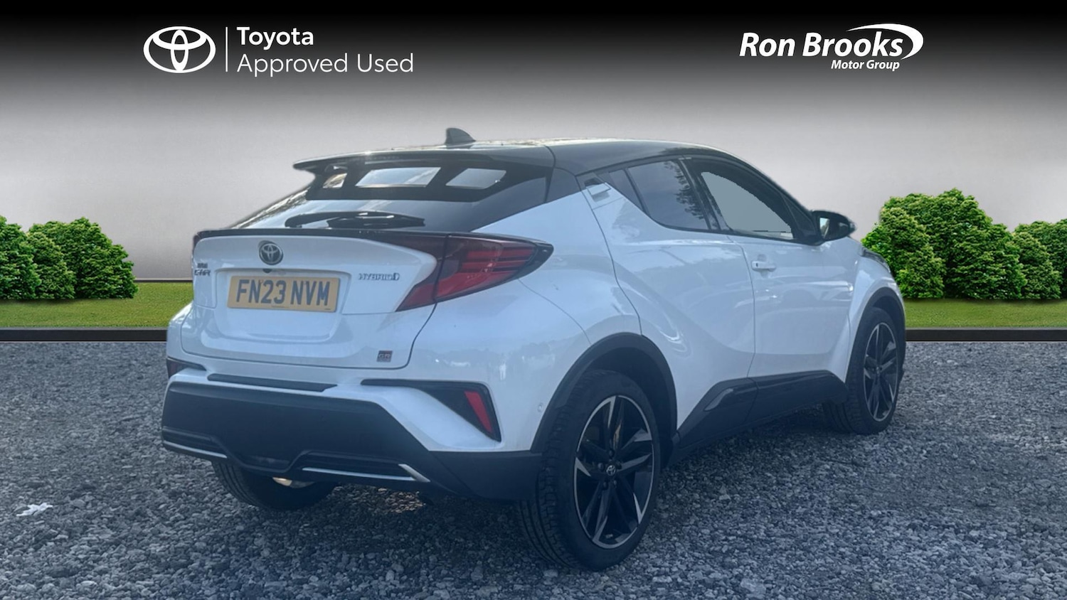 Used Toyota C-HR 2023 for sale - 76179699: Photo 2
