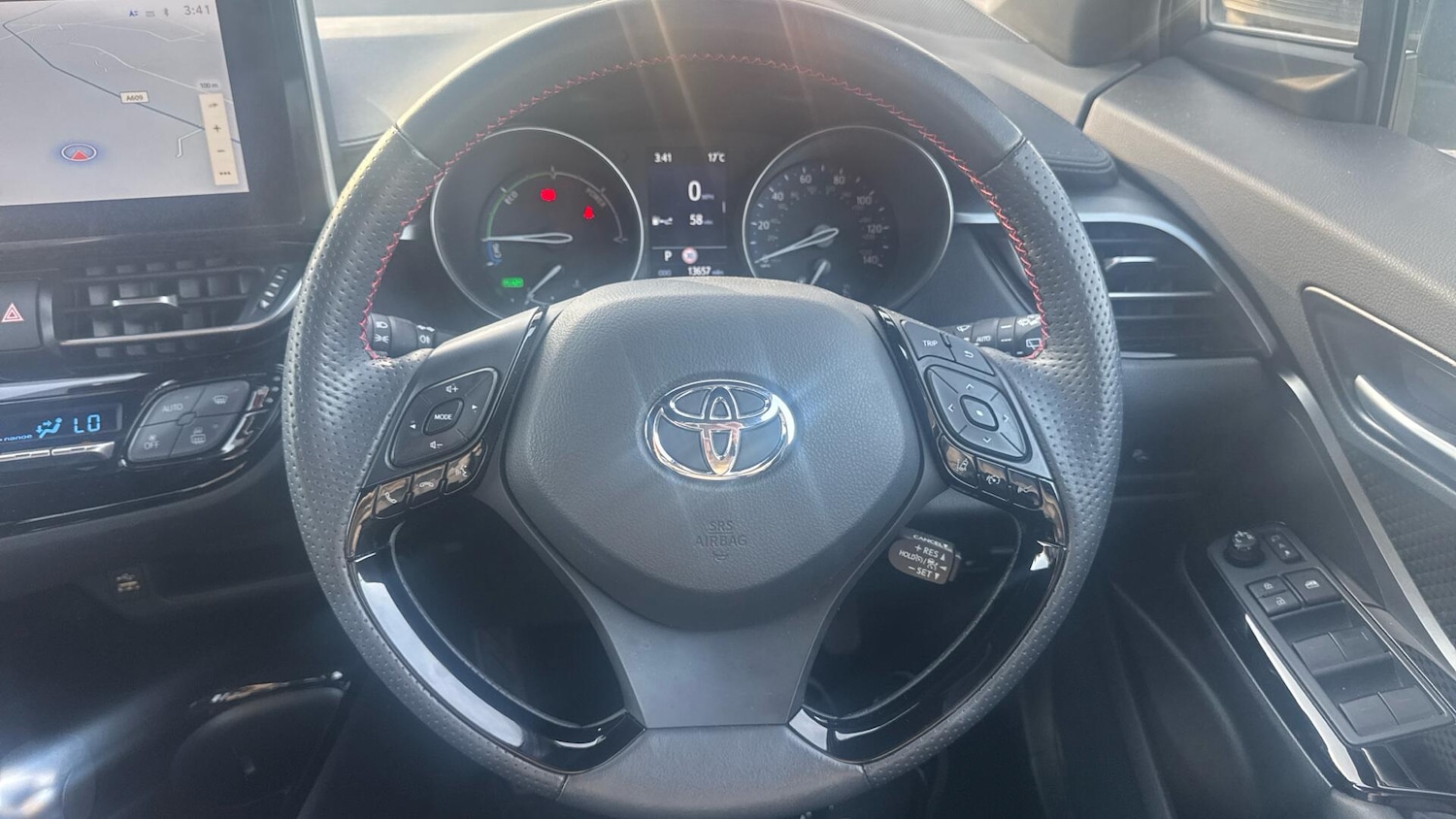 Used Toyota C-HR 2023 for sale - 76179699: Photo 8