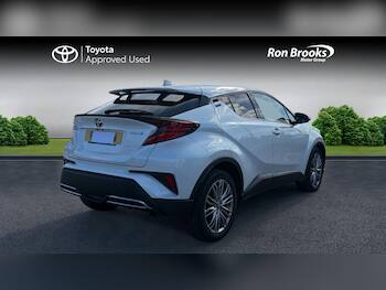 Used Toyota C-HR 2023 for sale - 79740781: Photo