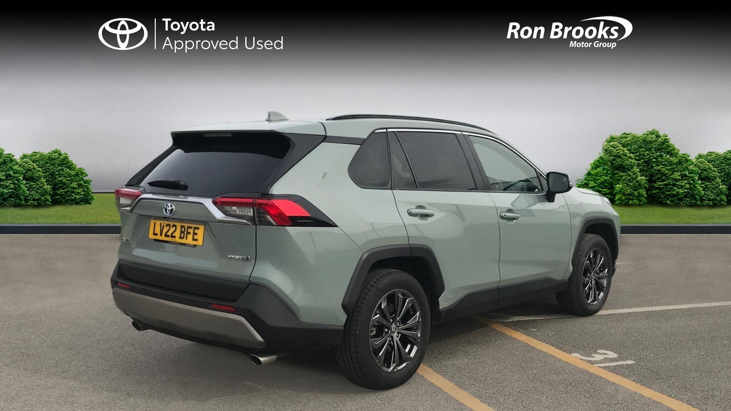 Used Toyota RAV4 2022 for sale - 78019933: Photo 2