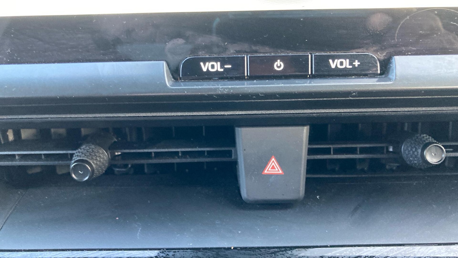 Used Toyota C-HR 2024 for sale - 76823755: Photo 23