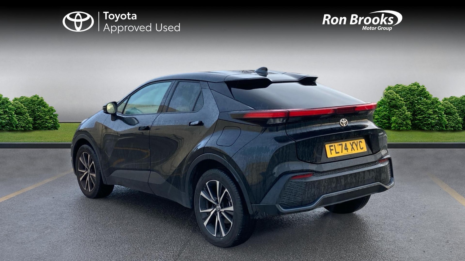 Used Toyota C-HR 2024 for sale - 76823755: Photo 4