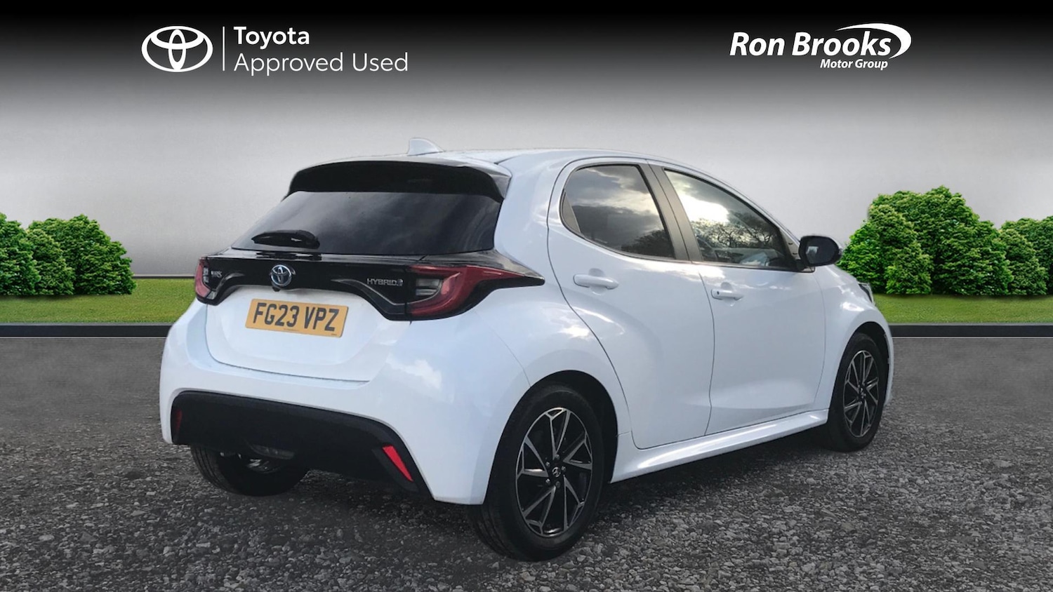 Used Toyota Yaris 2023 for sale - 76735170: Photo 2