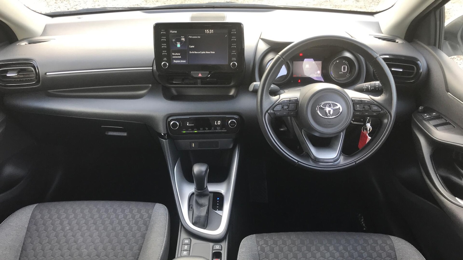 Used Toyota Yaris 2023 for sale - 76735170: Photo 5