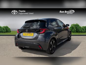 Used Toyota Yaris 2026 for sale - 79712235: Photo