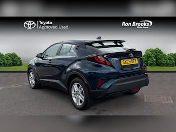 Used Toyota C-HR 2023 for sale - 79544299: Photo