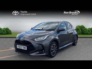 Used Toyota Yaris 2023 for sale - 74861572: Photo
