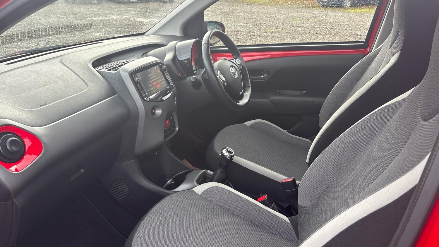 Used Toyota AYGO 2021 for sale - 76499392: Photo 10