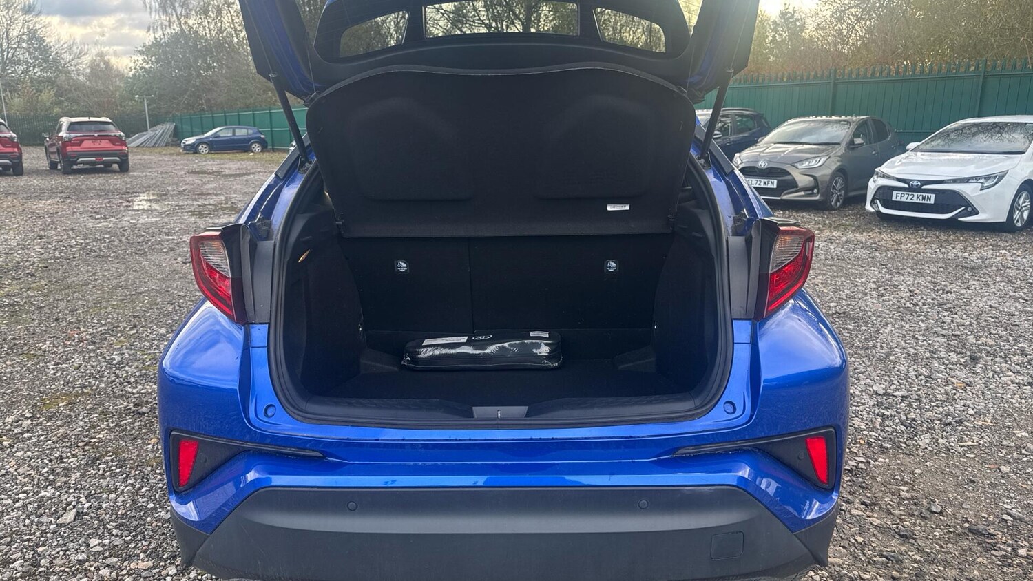 Used Toyota C-HR 2022 for sale - 76633315: Photo 14