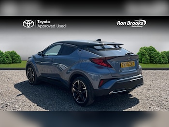 Used Toyota C-HR 2023 for sale - 79191949: Photo