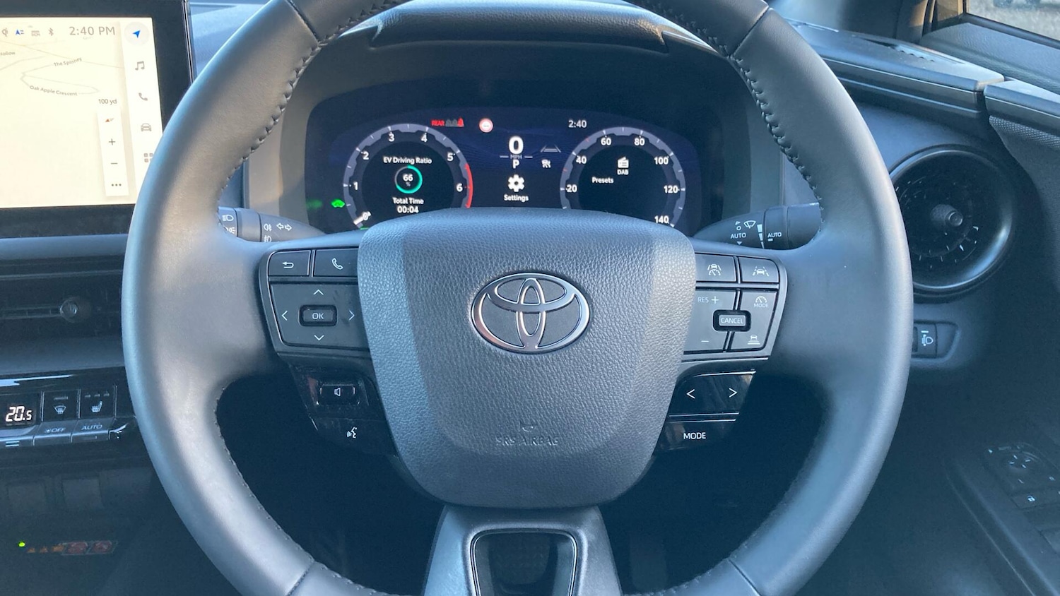 Used Toyota C-HR 2024 for sale - 76781555: Photo 8