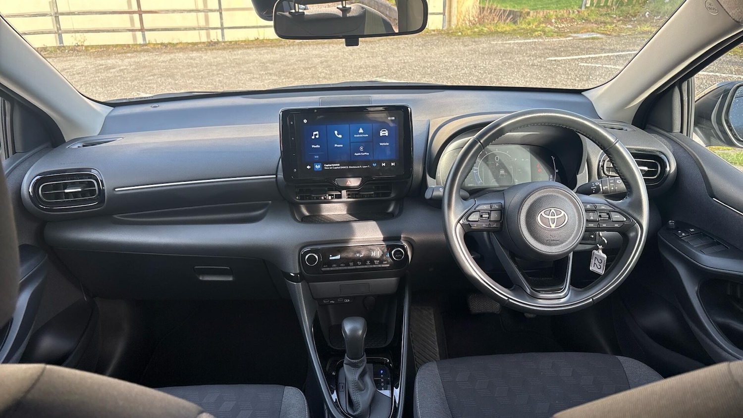 Used Toyota Yaris 2024 for sale - 77598985: Photo 5