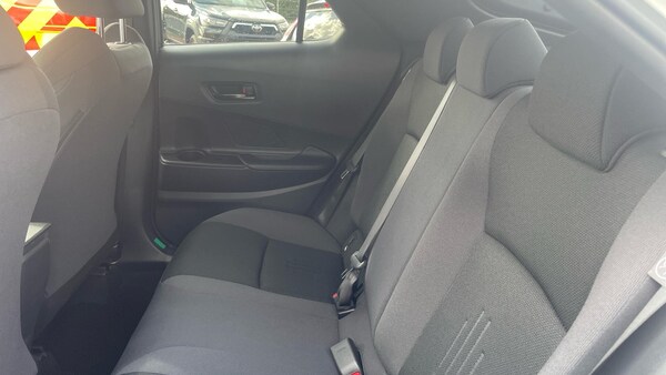 Used Toyota C-HR 2025 for sale - 75600847: Photo 13