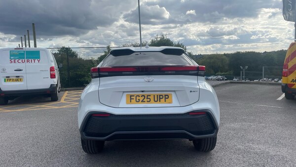 Used Toyota C-HR 2025 for sale - 75600847: Photo 19