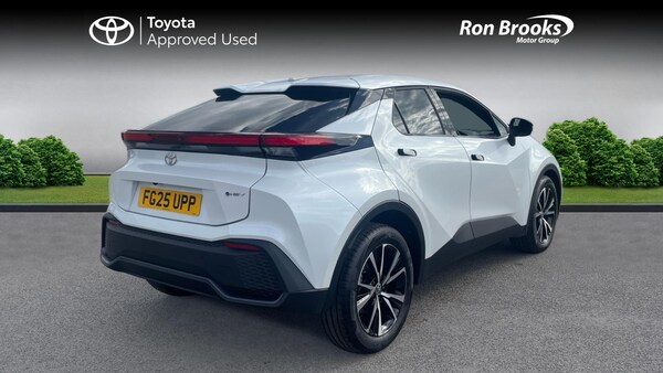 Used Toyota C-HR 2025 for sale - 75600847: Photo 2