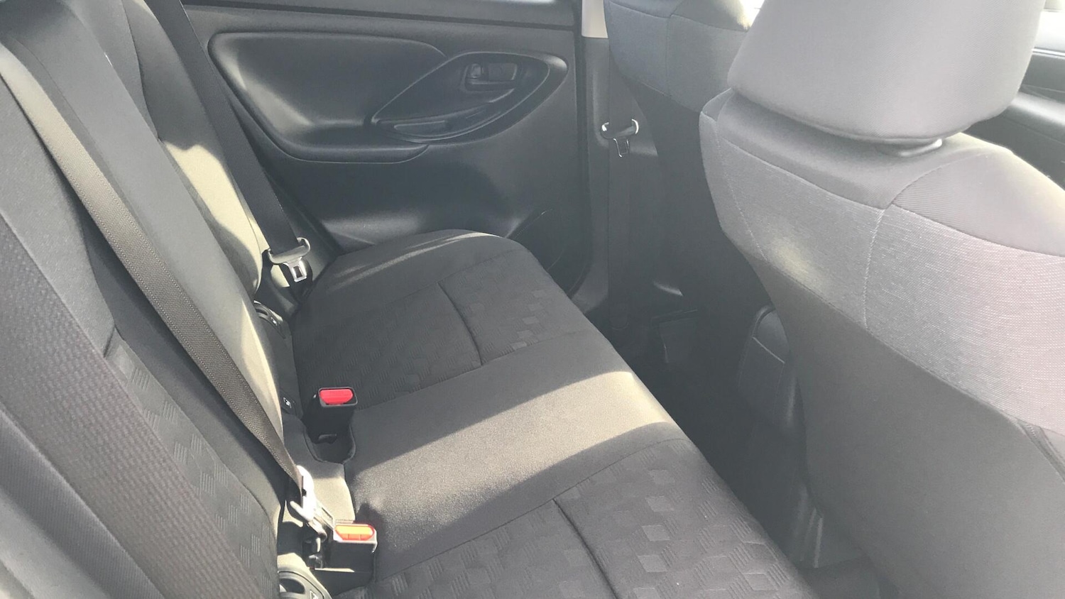 Used Toyota Yaris 2025 for sale - 77637371: Photo 12