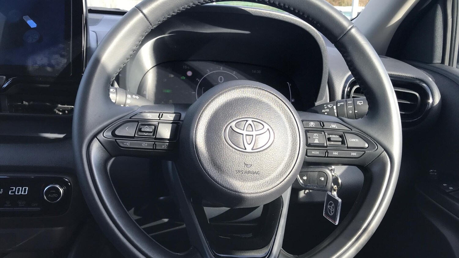 Used Toyota Yaris 2025 for sale - 77637371: Photo 8