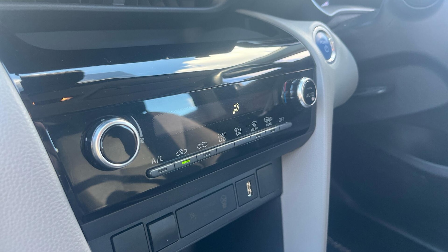 Used Toyota Yaris Cross 2021 for sale - 77254537: Photo 25