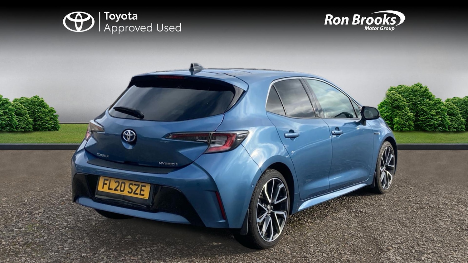 Used Toyota Corolla 2020 for sale - 76898570: Photo 2