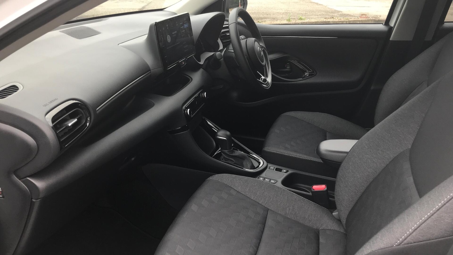 Used Toyota Yaris 2024 for sale - 76317767: Photo 10