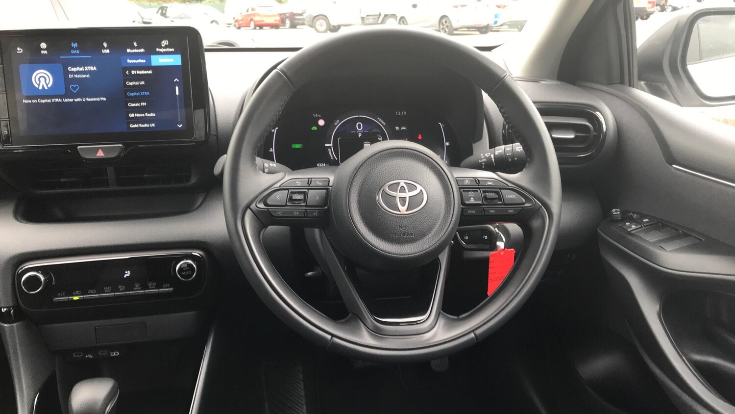 Used Toyota Yaris 2024 for sale - 76317767: Photo 6