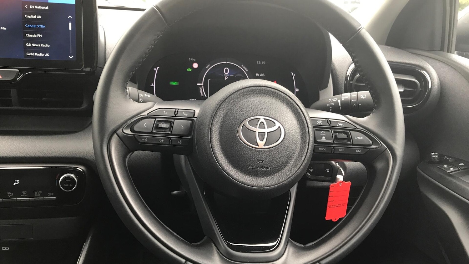 Used Toyota Yaris 2024 for sale - 76317767: Photo 8