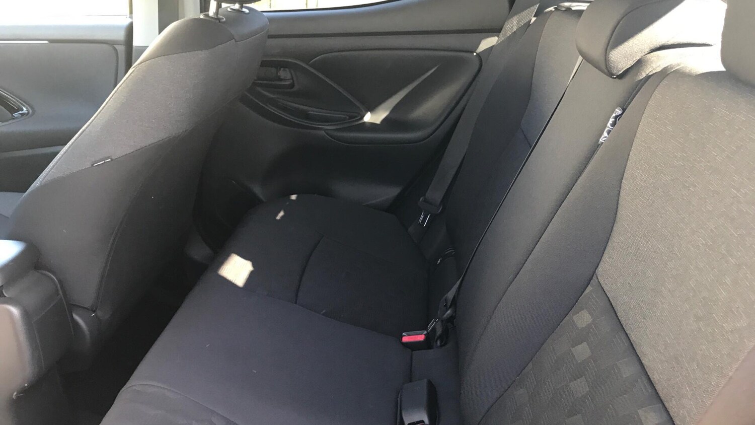 Used Toyota Yaris 2024 for sale - 77637393: Photo 13