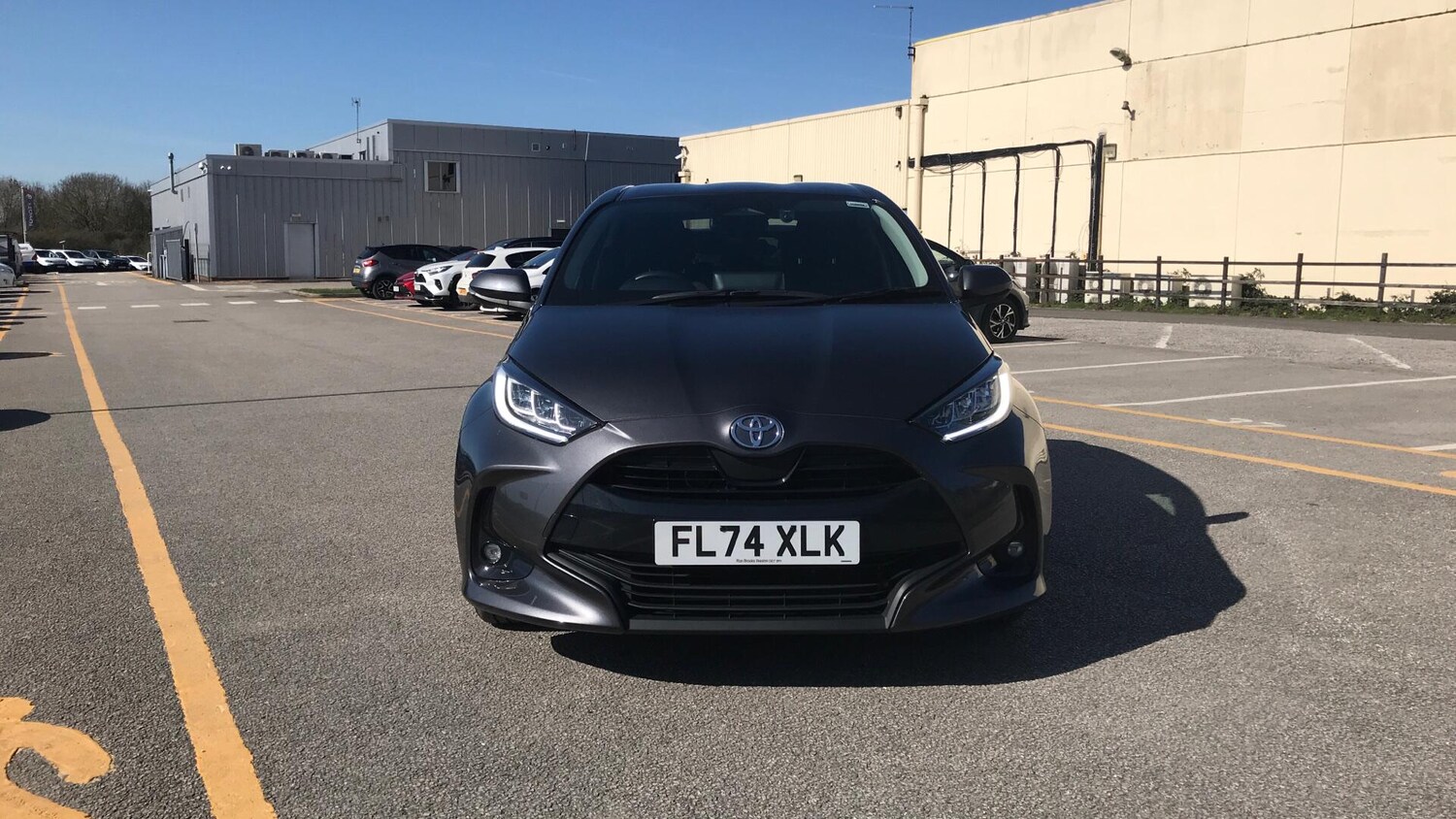 Used Toyota Yaris 2024 for sale - 77637393: Photo 15