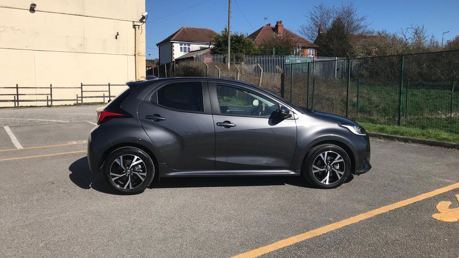 Used Toyota Yaris 2024 for sale - 77637393: Photo 16