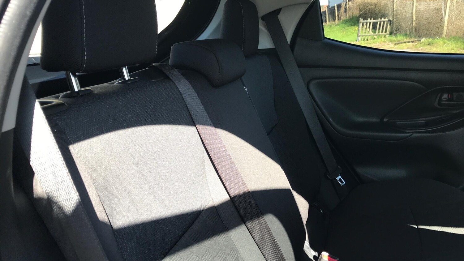 Used Toyota Yaris 2024 for sale - 77637393: Photo 20