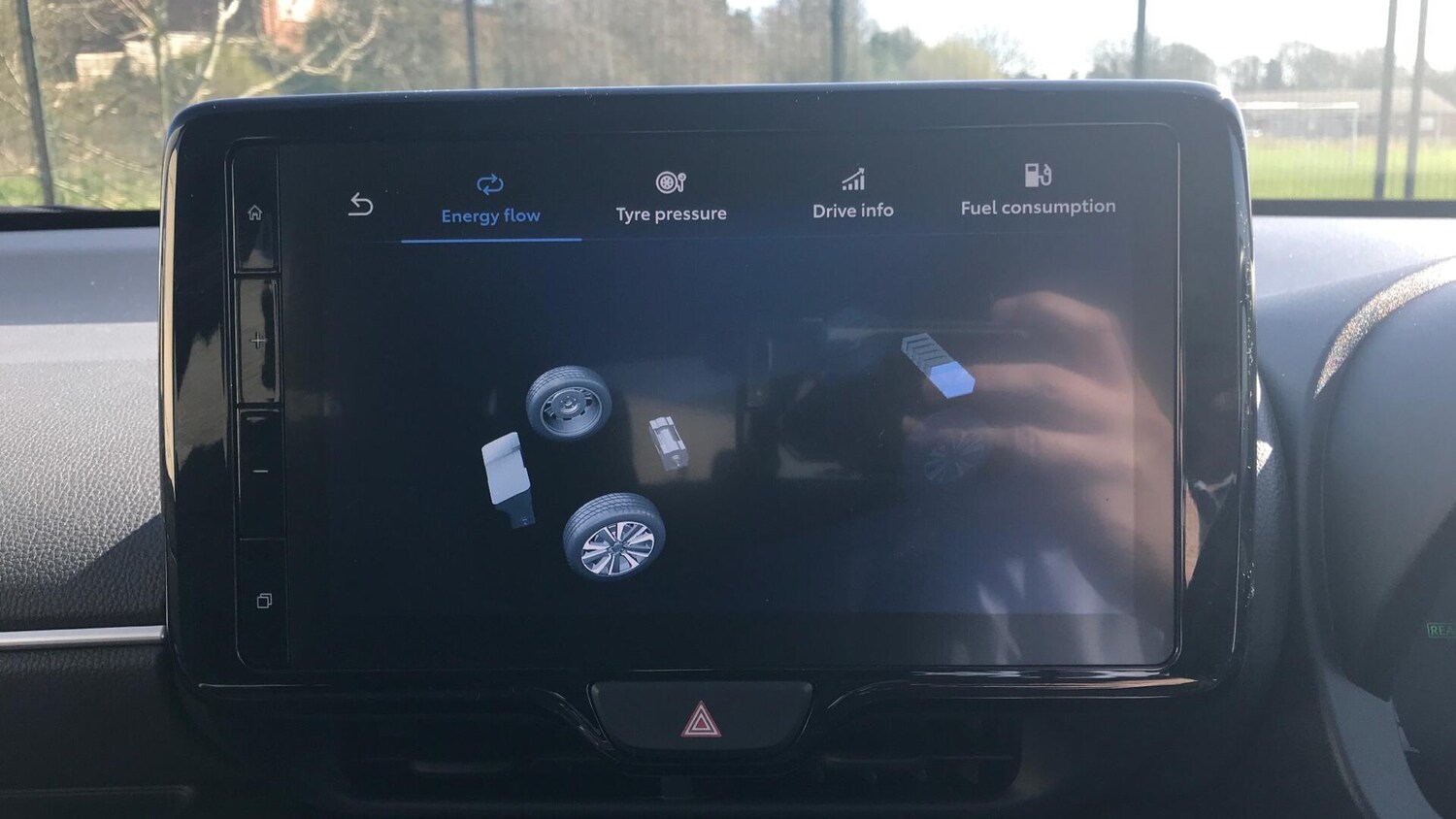 Used Toyota Yaris 2024 for sale - 77637393: Photo 25